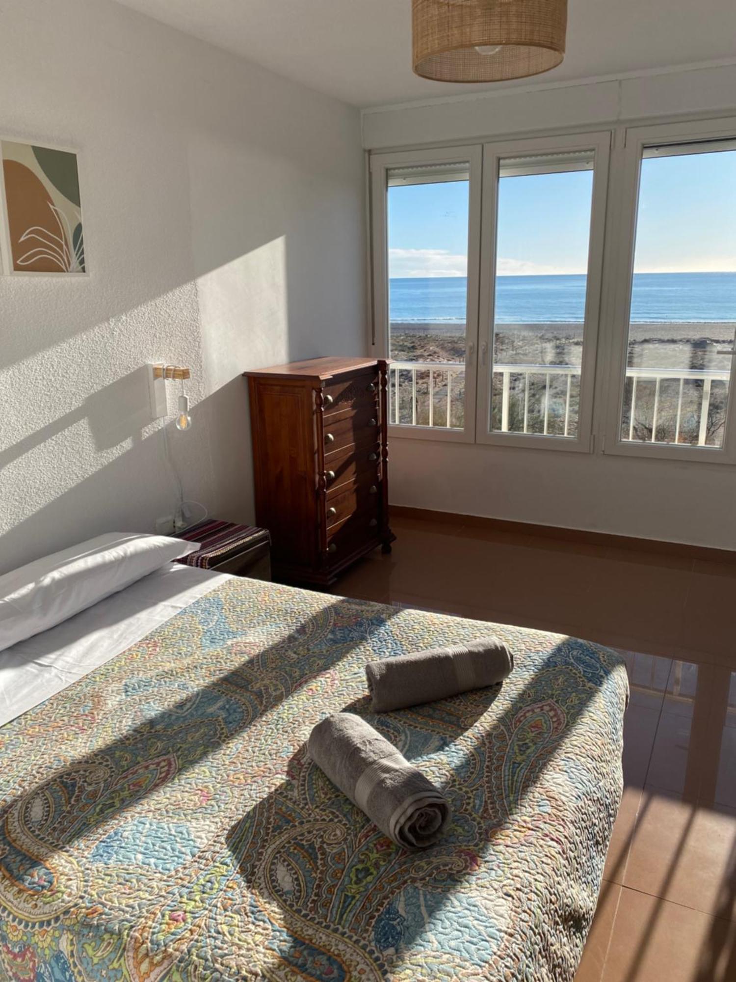 Primera Linea De Playa Valencia Luaran gambar