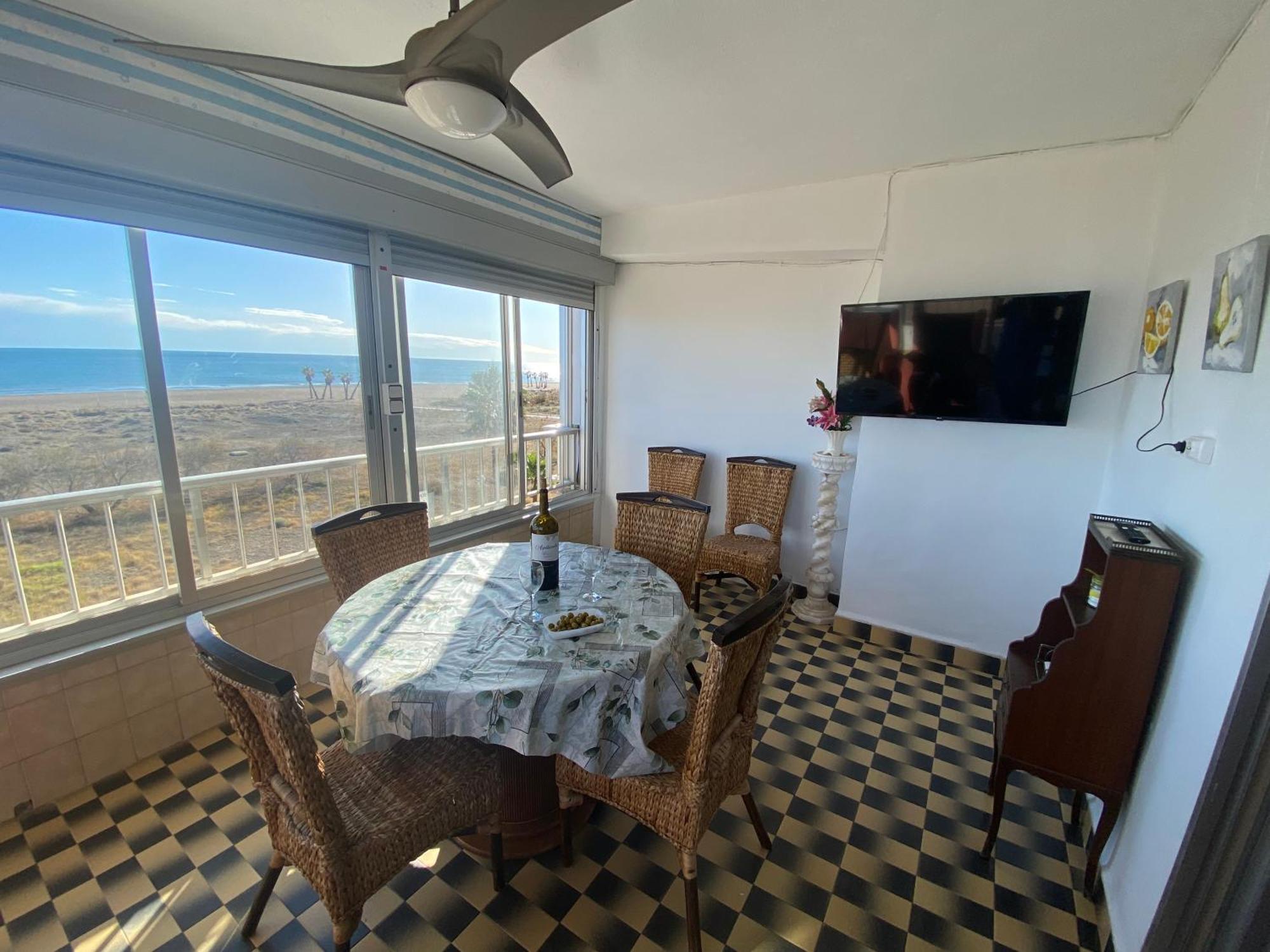 Primera Linea De Playa Valencia Luaran gambar